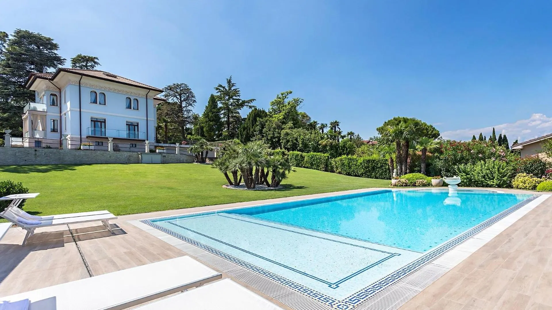 Villa Angela - Italian Homing location