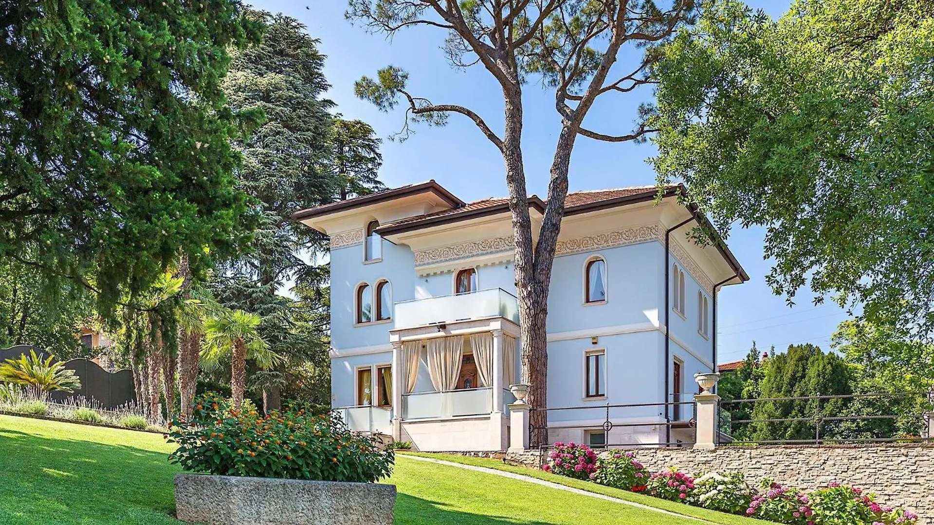 Villa Angela - Italian Homing Desenzano del Garda