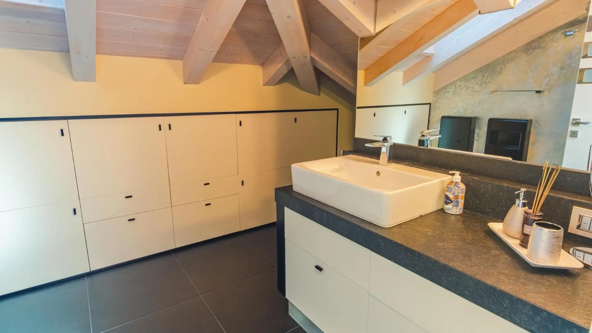Villa Angela - Italian Homing Desenzano del Garda