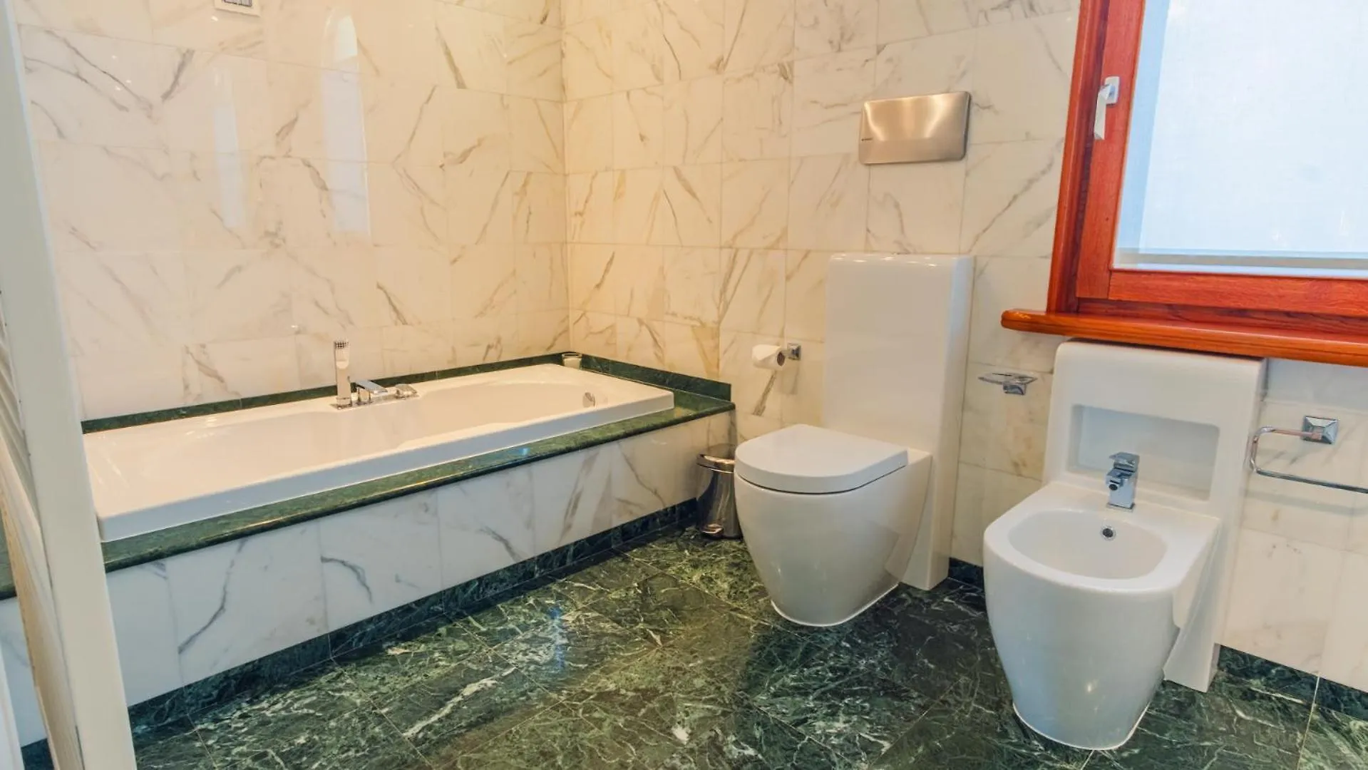 Villa Angela - Italian Homing Desenzano del Garda 0*,